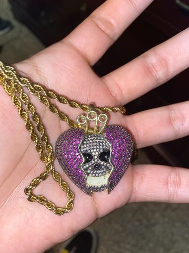 Devil Skull Heartbreak Pendant